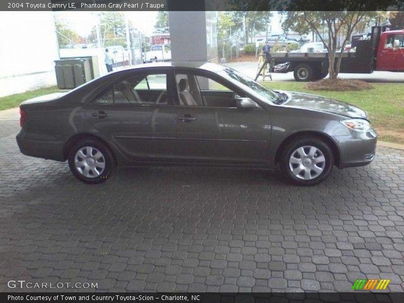 Phantom Gray Pearl / Taupe 2004 Toyota Camry LE