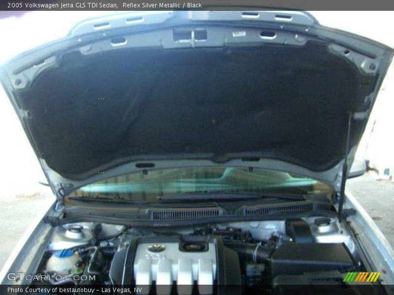 Reflex Silver Metallic / Black 2005 Volkswagen Jetta GLS TDI Sedan