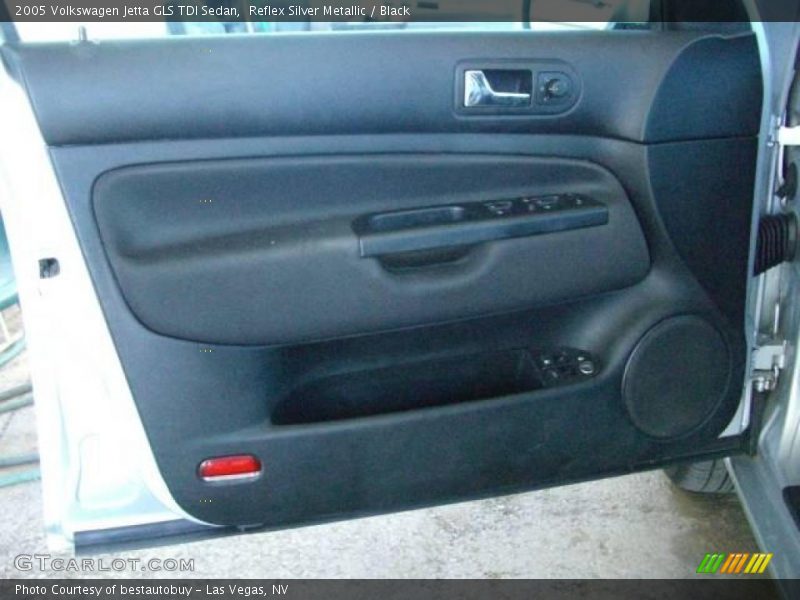 Reflex Silver Metallic / Black 2005 Volkswagen Jetta GLS TDI Sedan