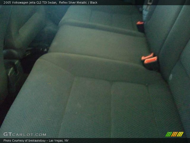 Reflex Silver Metallic / Black 2005 Volkswagen Jetta GLS TDI Sedan