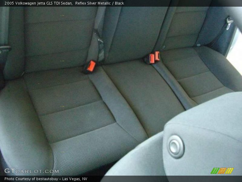 Reflex Silver Metallic / Black 2005 Volkswagen Jetta GLS TDI Sedan