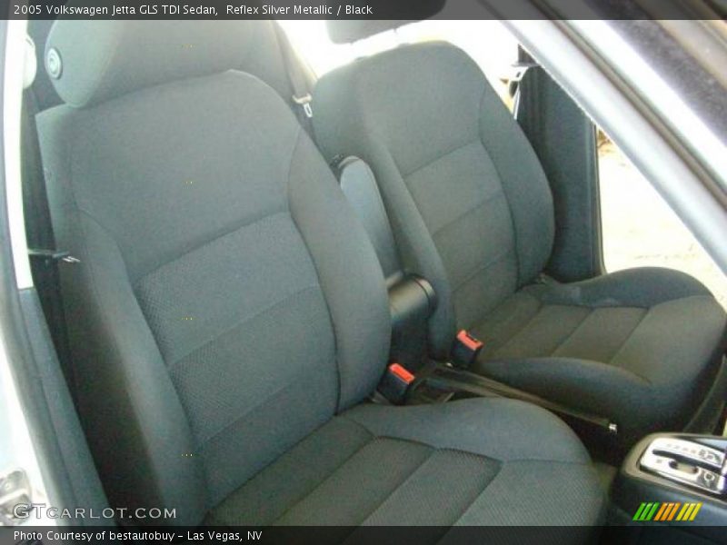 Reflex Silver Metallic / Black 2005 Volkswagen Jetta GLS TDI Sedan