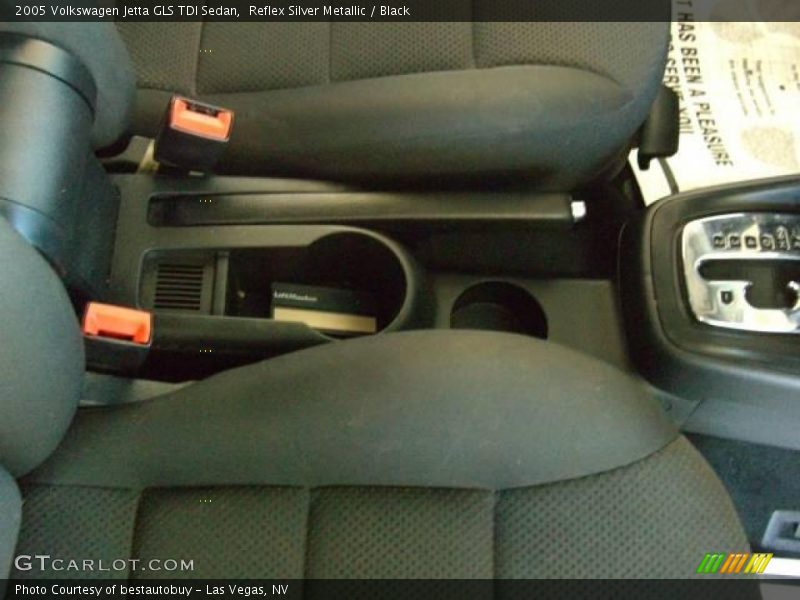 Reflex Silver Metallic / Black 2005 Volkswagen Jetta GLS TDI Sedan