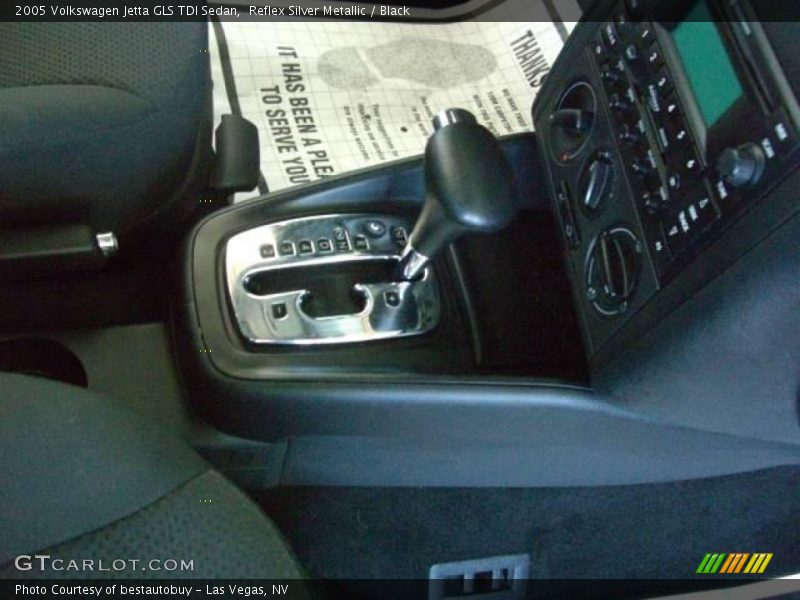 Reflex Silver Metallic / Black 2005 Volkswagen Jetta GLS TDI Sedan