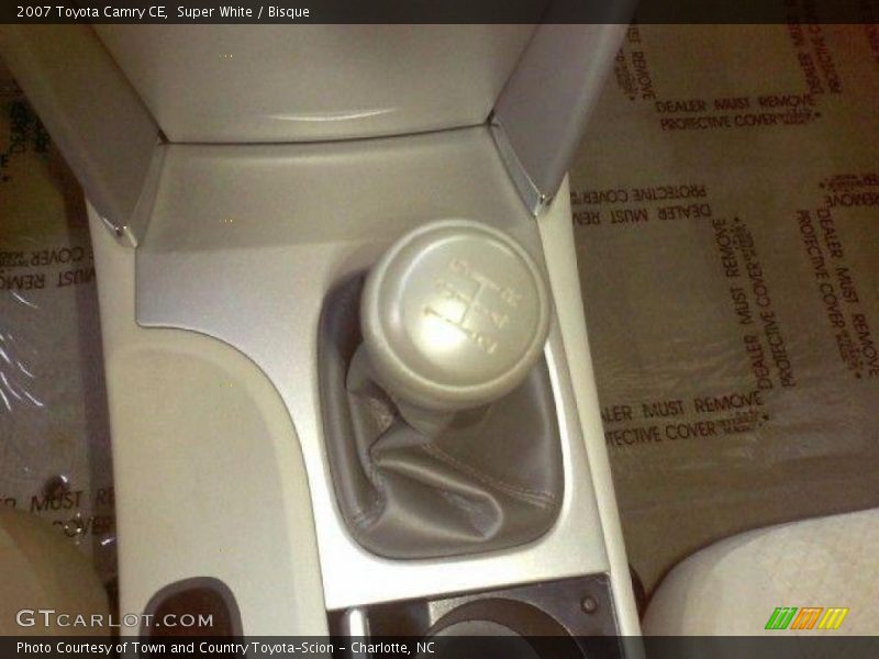 Super White / Bisque 2007 Toyota Camry CE