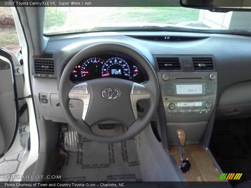 Super White / Ash 2007 Toyota Camry XLE V6