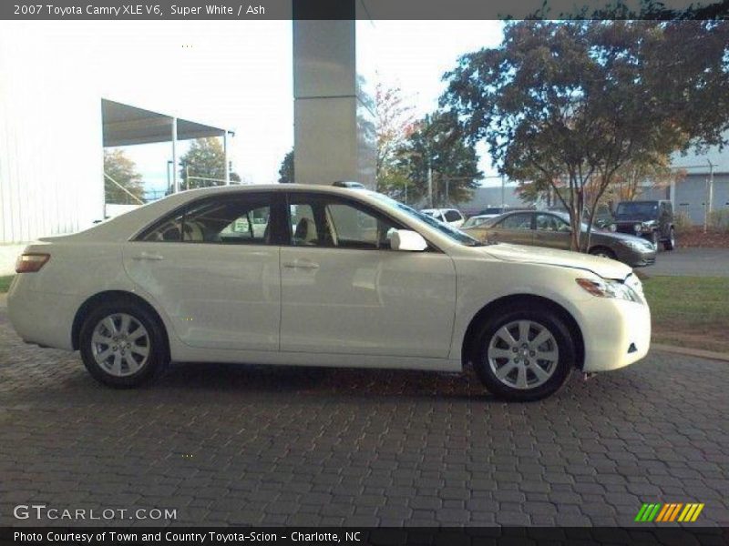 Super White / Ash 2007 Toyota Camry XLE V6