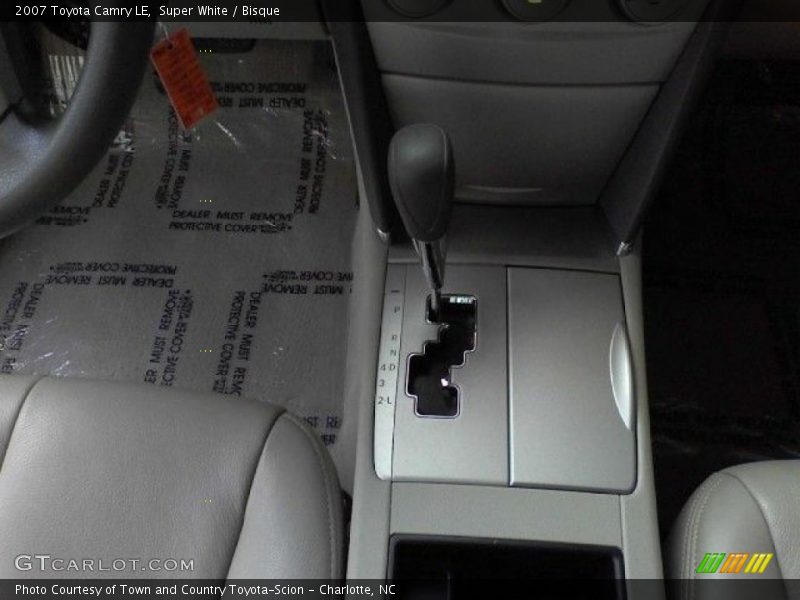 Super White / Bisque 2007 Toyota Camry LE