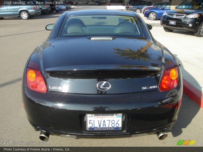 Black Onyx / Black 2005 Lexus SC 430