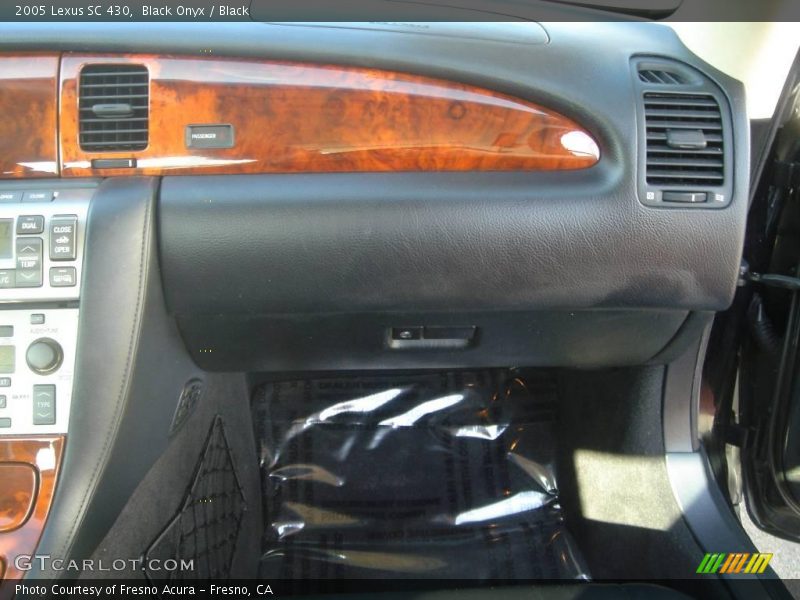 Black Onyx / Black 2005 Lexus SC 430