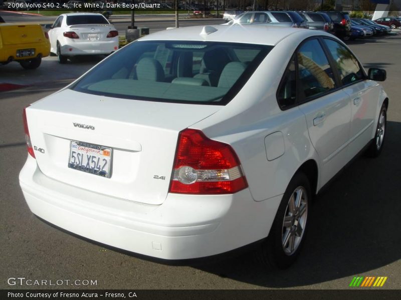 Ice White / Dark Beige/Quartz 2006 Volvo S40 2.4i