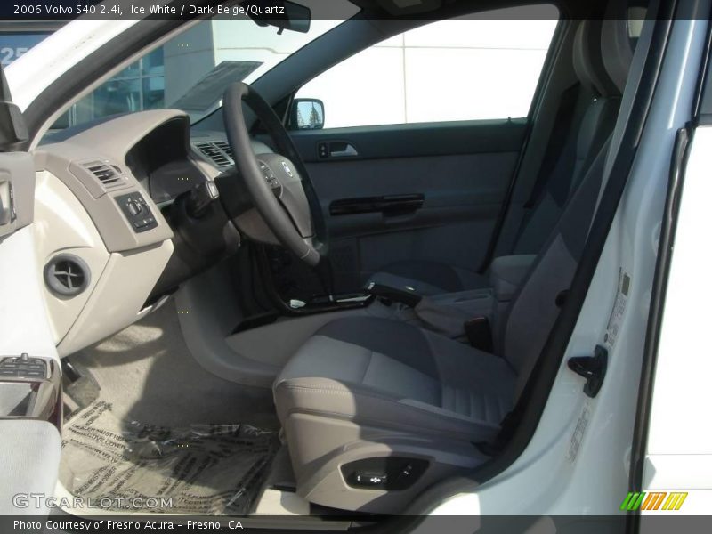 Ice White / Dark Beige/Quartz 2006 Volvo S40 2.4i