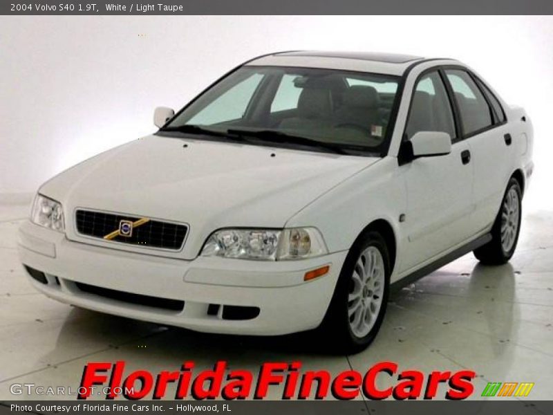 White / Light Taupe 2004 Volvo S40 1.9T