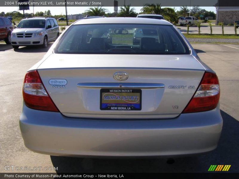 Lunar Mist Metallic / Stone 2004 Toyota Camry XLE V6
