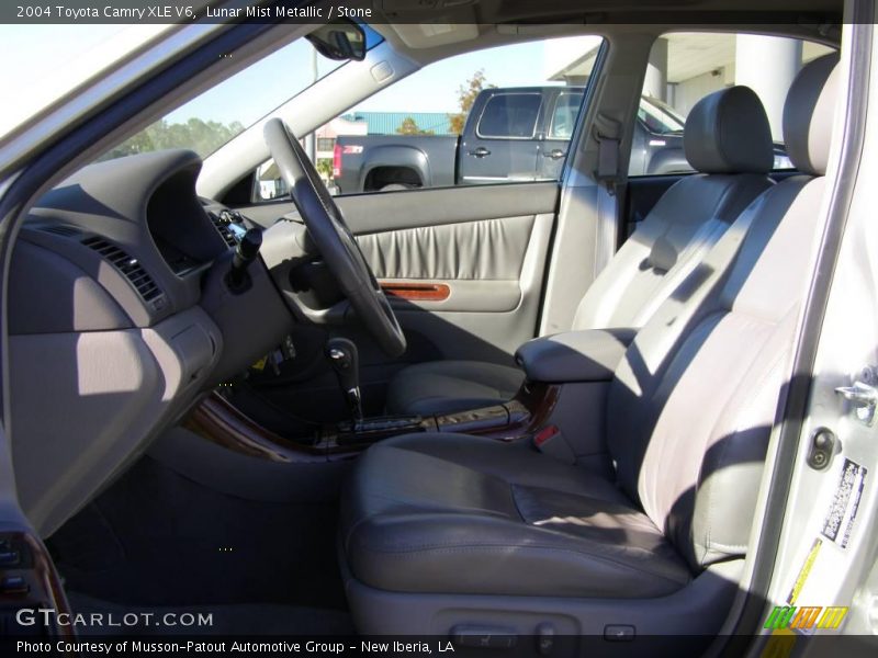 Lunar Mist Metallic / Stone 2004 Toyota Camry XLE V6