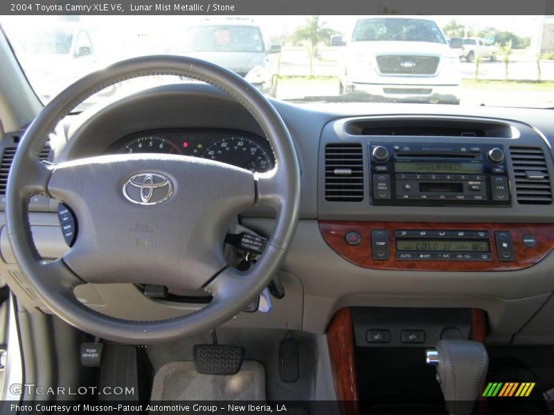 Lunar Mist Metallic / Stone 2004 Toyota Camry XLE V6