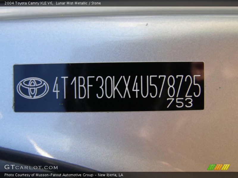 Lunar Mist Metallic / Stone 2004 Toyota Camry XLE V6