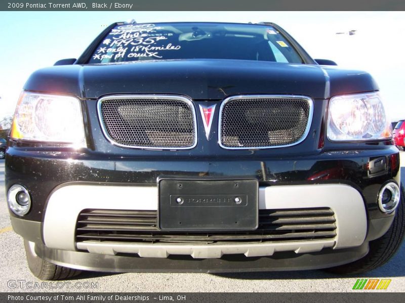 Black / Ebony 2009 Pontiac Torrent AWD