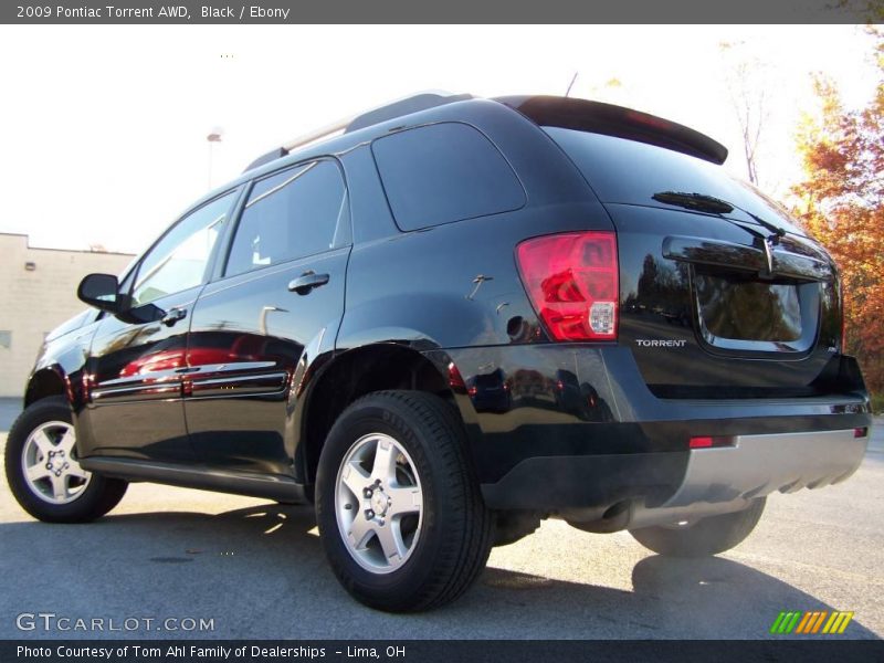 Black / Ebony 2009 Pontiac Torrent AWD
