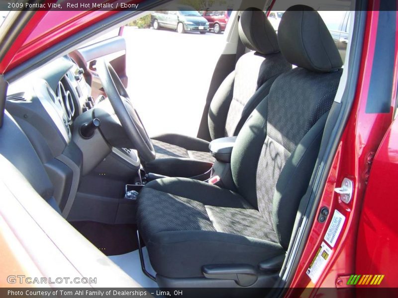 Red Hot Metallic / Ebony 2009 Pontiac Vibe