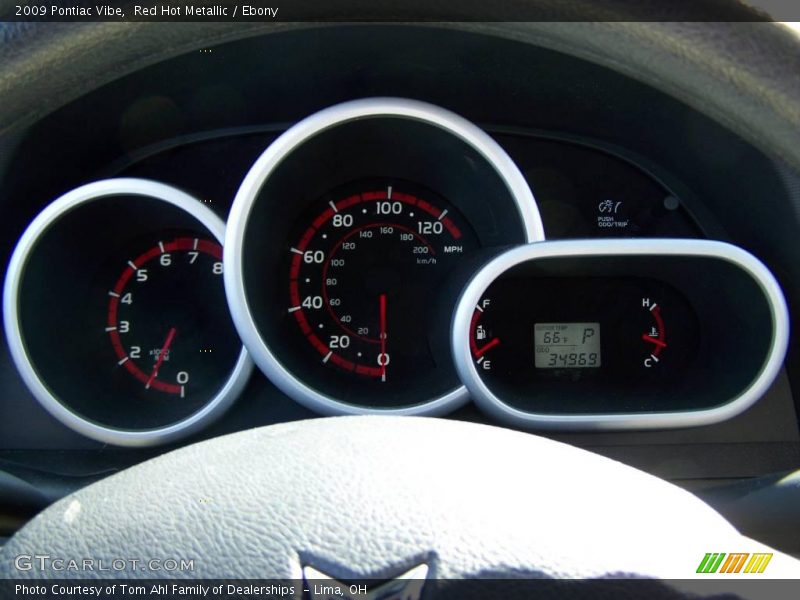 Red Hot Metallic / Ebony 2009 Pontiac Vibe