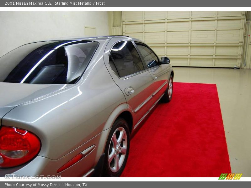 Sterling Mist Metallic / Frost 2001 Nissan Maxima GLE