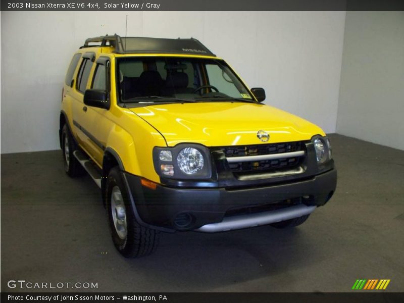Solar Yellow / Gray 2003 Nissan Xterra XE V6 4x4