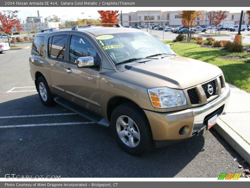 Sahara Gold Metallic / Graphite/Titanium 2004 Nissan Armada SE 4x4
