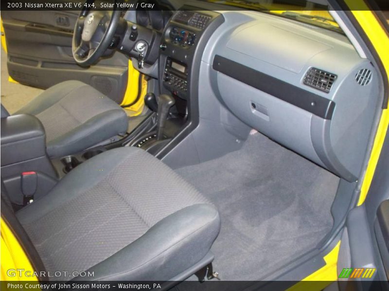 Solar Yellow / Gray 2003 Nissan Xterra XE V6 4x4