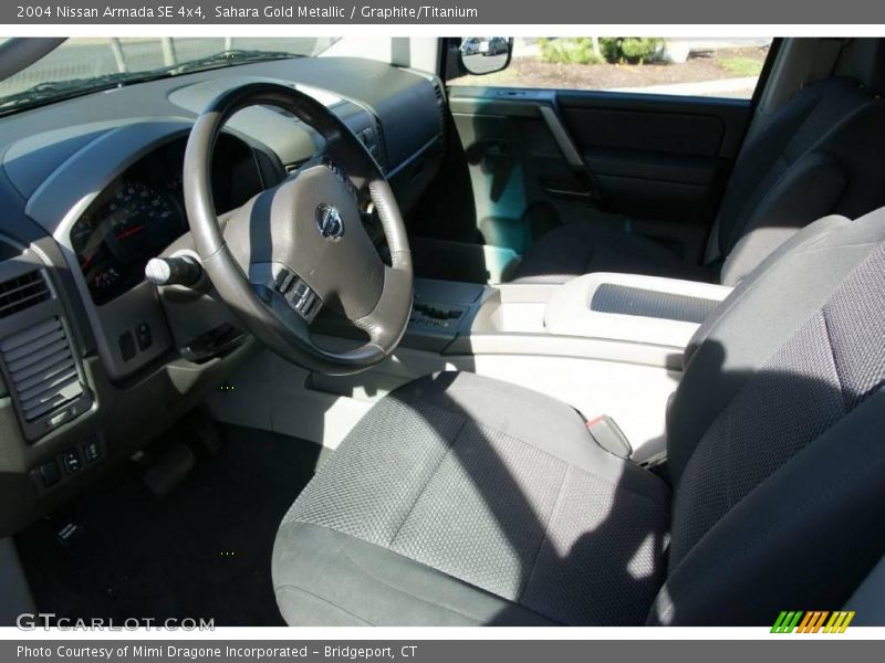 Sahara Gold Metallic / Graphite/Titanium 2004 Nissan Armada SE 4x4