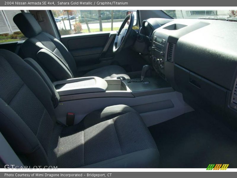 Sahara Gold Metallic / Graphite/Titanium 2004 Nissan Armada SE 4x4