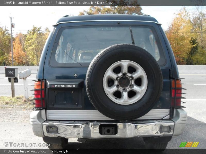 Balboa Blue Pearl Metallic / Dark Gray 1995 Mitsubishi Montero SR 4x4