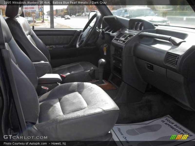 Balboa Blue Pearl Metallic / Dark Gray 1995 Mitsubishi Montero SR 4x4