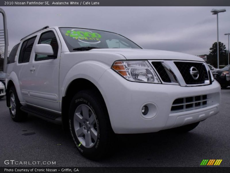 Avalanche White / Cafe Latte 2010 Nissan Pathfinder SE