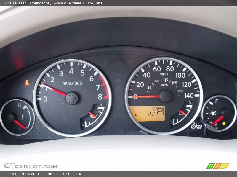 Avalanche White / Cafe Latte 2010 Nissan Pathfinder SE