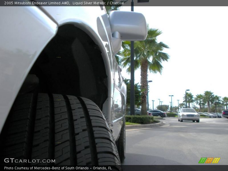 Liquid Silver Metallic / Charcoal 2005 Mitsubishi Endeavor Limited AWD