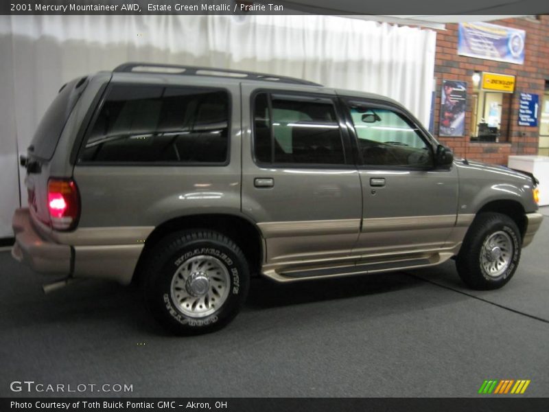 Estate Green Metallic / Prairie Tan 2001 Mercury Mountaineer AWD