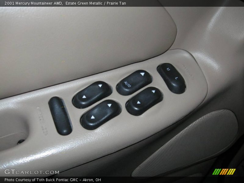 Estate Green Metallic / Prairie Tan 2001 Mercury Mountaineer AWD