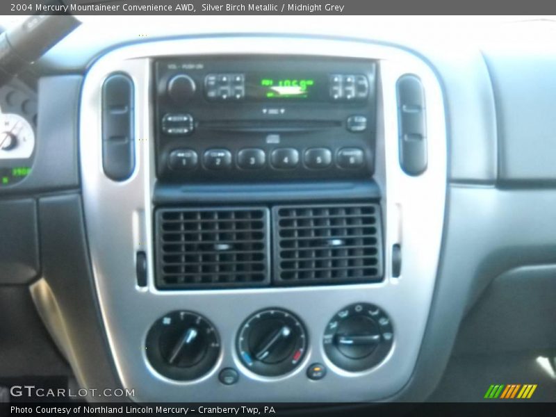 Silver Birch Metallic / Midnight Grey 2004 Mercury Mountaineer Convenience AWD