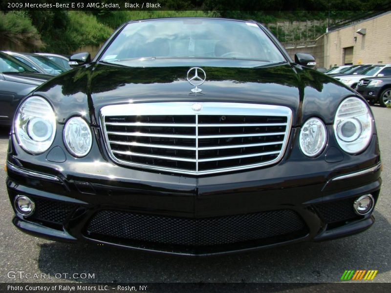 Black / Black 2009 Mercedes-Benz E 63 AMG Sedan