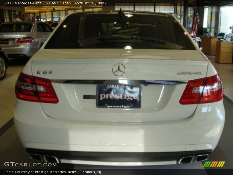 Arctic White / Black 2010 Mercedes-Benz E 63 AMG Sedan