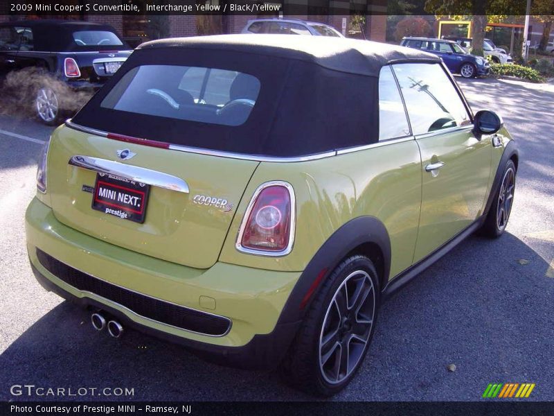 Interchange Yellow / Black/Yellow 2009 Mini Cooper S Convertible