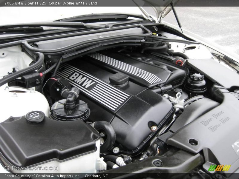 Alpine White / Sand 2005 BMW 3 Series 325i Coupe