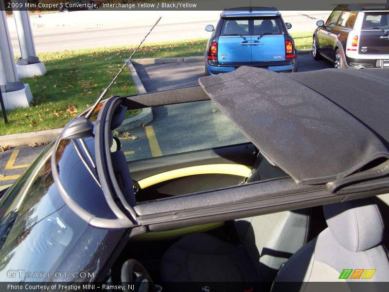Interchange Yellow / Black/Yellow 2009 Mini Cooper S Convertible