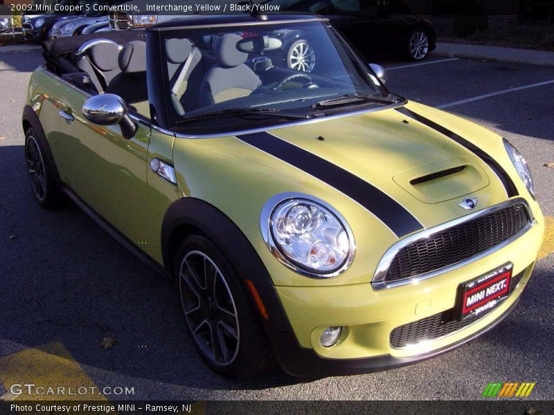 Interchange Yellow / Black/Yellow 2009 Mini Cooper S Convertible
