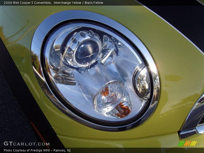 Interchange Yellow / Black/Yellow 2009 Mini Cooper S Convertible
