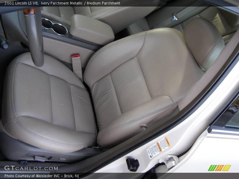 Ivory Parchment Metallic / Medium Parchment 2001 Lincoln LS V8