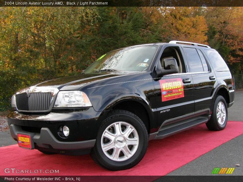 Black / Light Parchment 2004 Lincoln Aviator Luxury AWD