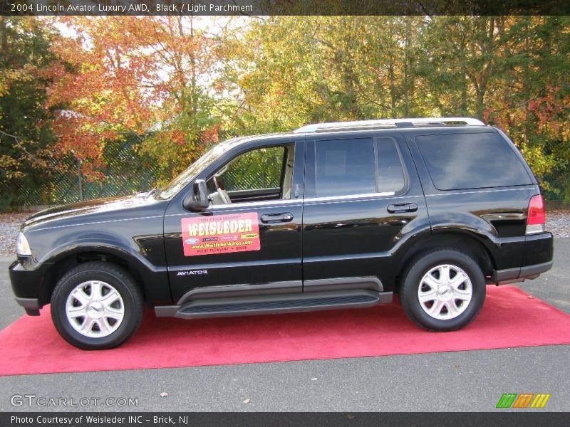 Black / Light Parchment 2004 Lincoln Aviator Luxury AWD