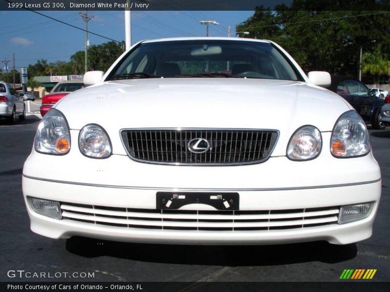 Diamond White Pearl / Ivory 1999 Lexus GS 300
